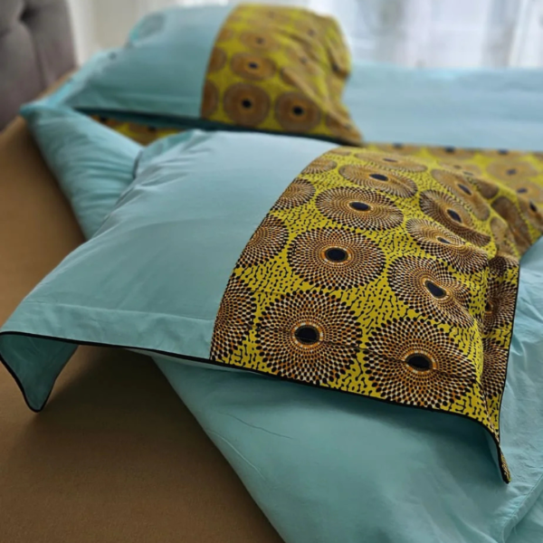 housse de couette, housse de couette bleue, housse de couette en wax, housse de couette 2 personne, housse de couette africaine, housse de couette fait au cameroun, housse de couette jaune, housse de couette bleu clair, housse de couette réversible