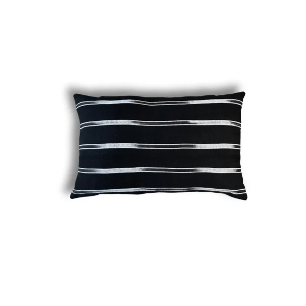 housse de coussin noir, coussin faso dan fani, housse de coussin faso dan fani, coussin chic, coussin chic, coussin africain, coussin fait main, coussin élégant, housse de coussin en coton