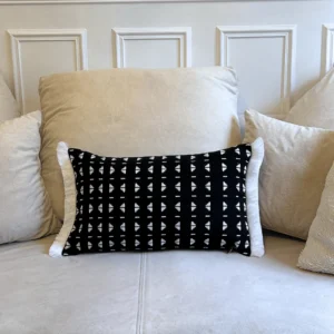 coussin noir et blanc, housse de coussin blanc, faso dan fani, coussin wax, coussin made in africa, afrokidekor